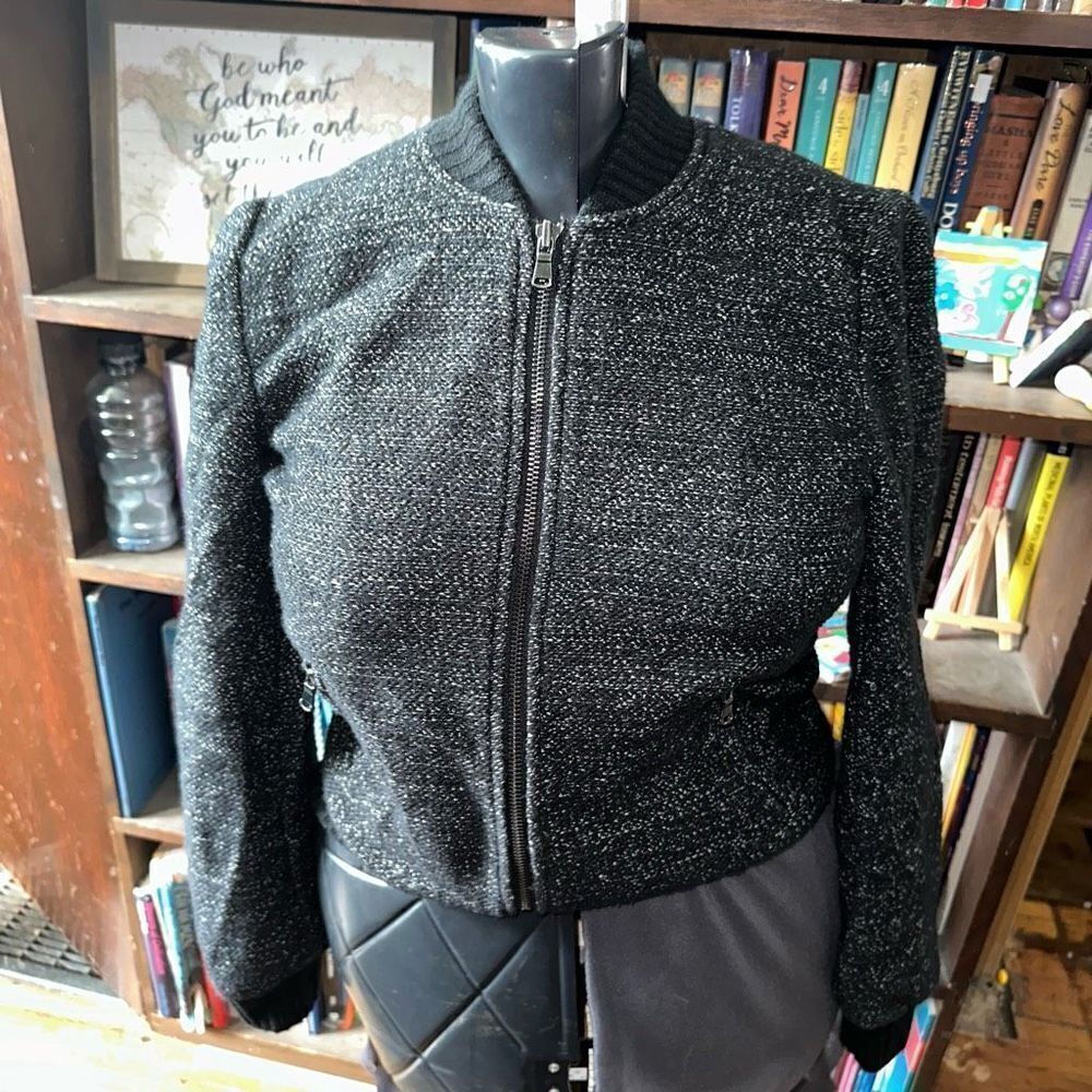 Loft black & white heathered cropped XS business casual jacket